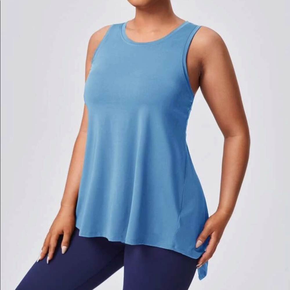 NWOT SHEIN Blue Keyhole Split Back Tank Top Sz 2XL